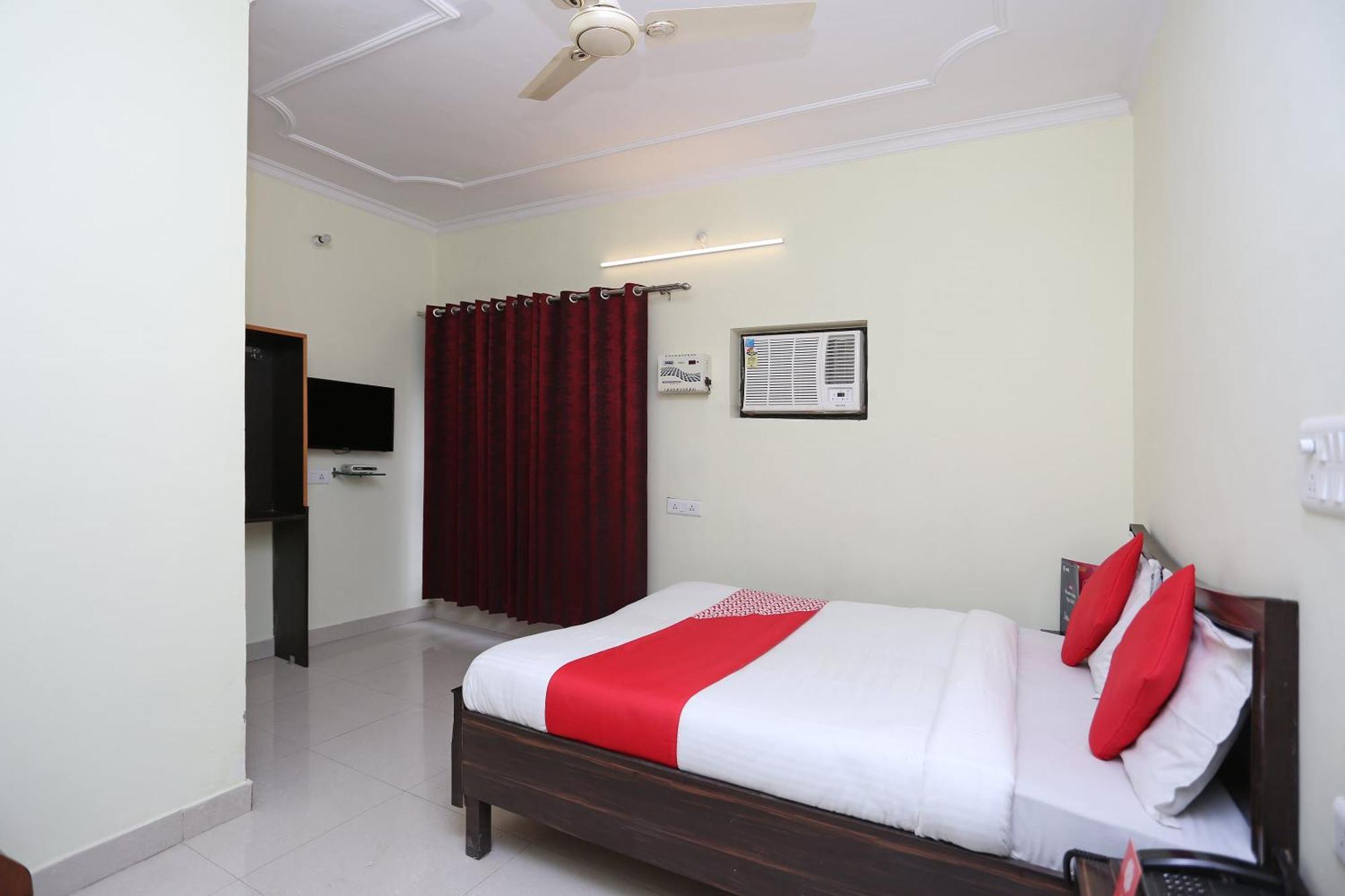 Hotel O Lime Wood Dehradun Dış mekan fotoğraf