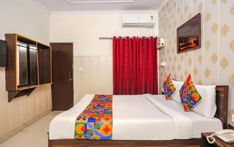 Hotel O Lime Wood Dehradun Dış mekan fotoğraf